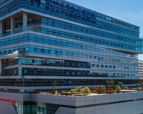 南宁精子库：助力生殖健康，满足求子家庭的辅助生殖需求